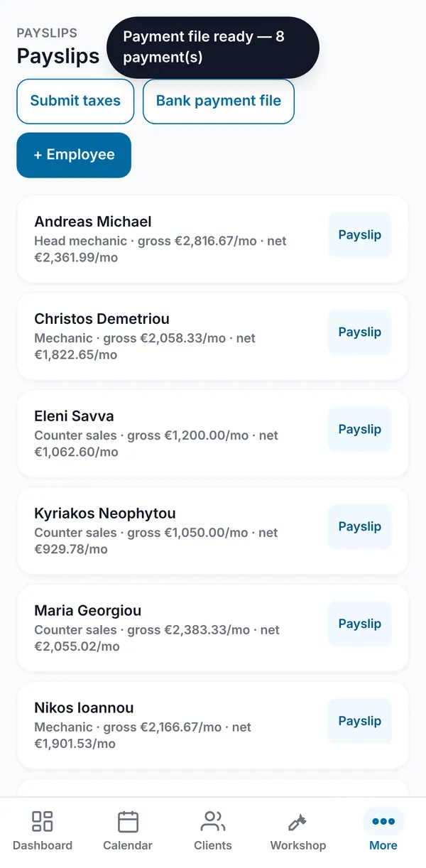 The confirmation that the bank payment file is ready with one payment per employee.